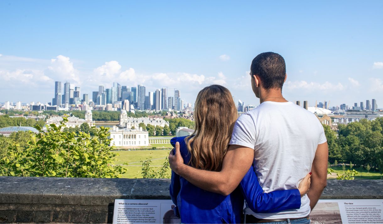 Valentine's Day couple in Greenwich Park